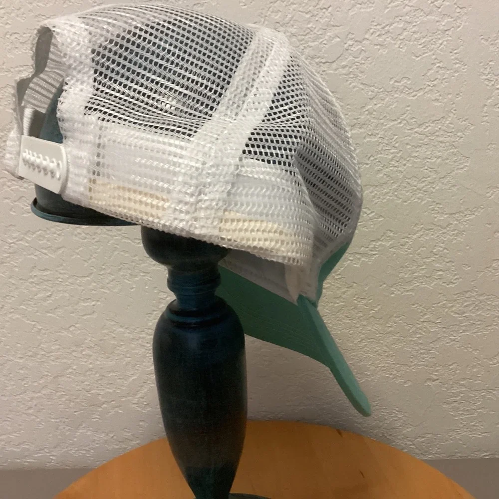 Love Your Melon Trucker Hat‎ Women OSFA Aqua Teal White Mesh Back Snapback USA
